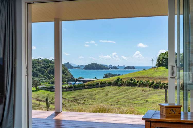 133 Rockell Road Whananaki_15