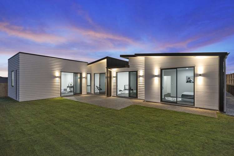 9 Waireka Road Rototuna North_22