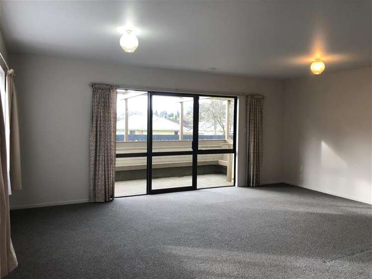 2/243 Kawai Street South Nelson South_2