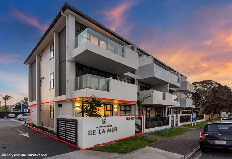 1/392 Hibiscus Coast Highway_0