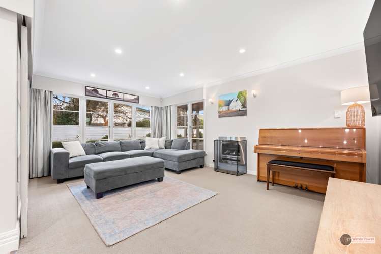 1057 Fergusson Drive Clouston Park Upper Hutt City Houses for