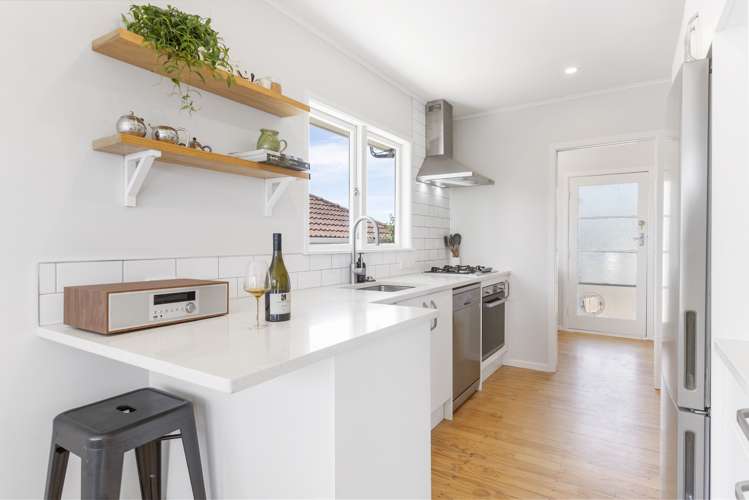 55 Fairclough Road Beach Haven_5