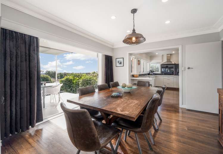 25 Bradbury Road Botany Downs_7