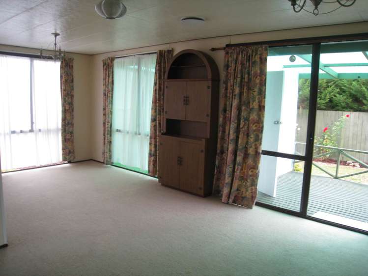 1/25 Starforth Place Henderson_3