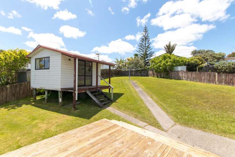 72 Sunvue Road Glen Eden_18