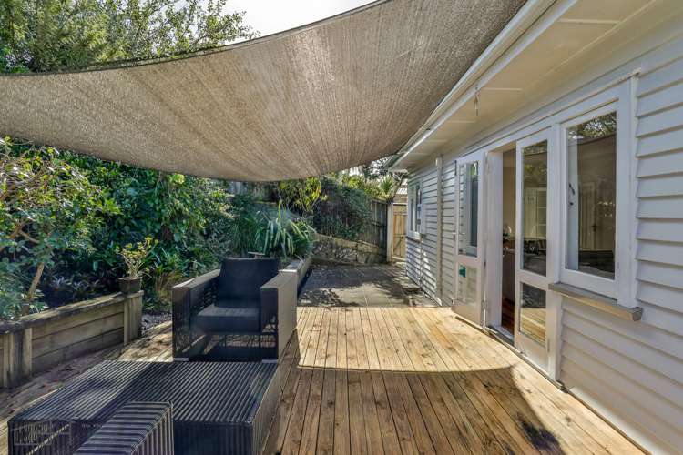 20 South Lynn Road Titirangi_9