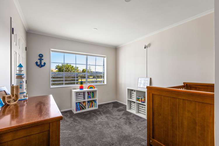 33 Maygrove Drive Orewa_16