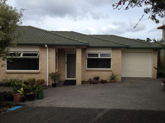 79 Elan Place Stanmore Bay_1