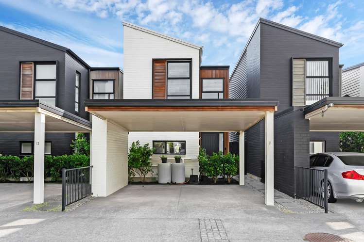 11 Battalion Drive Papakura_21