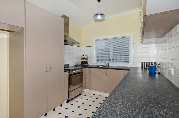 24 Anzac Road Morningside_2