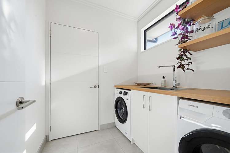 19 Suffolk Drive Kirwee_17