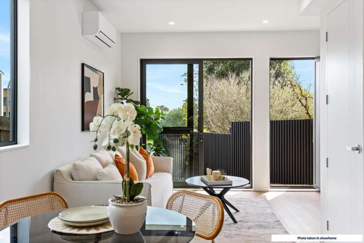 Lot 2/5 South Pacific Place Henderson_6