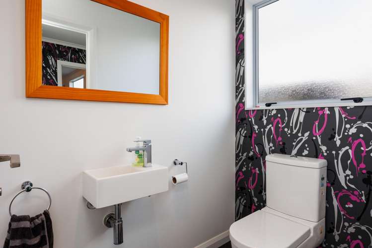 59 Liberty Grove Kelvin Grove_25