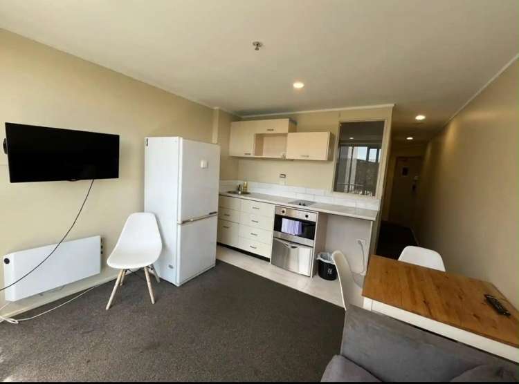 725/72 Nelson Street City Centre_1