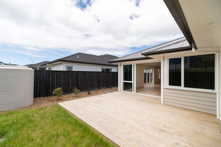 49 John Fair Drive Wainui_21