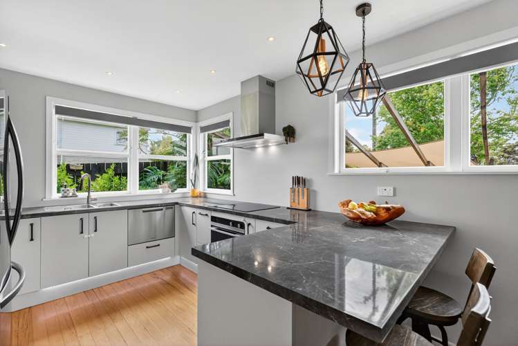 158 Upper Harbour Drive Greenhithe_4