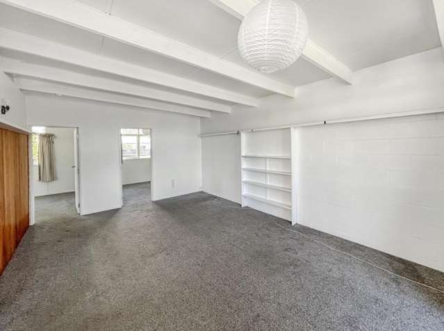 2/455 Featherston Street 10930_3
