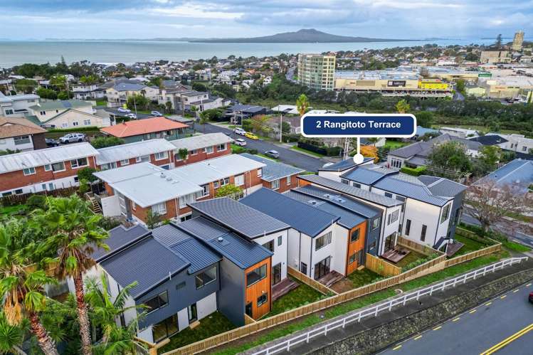 2A, 2B, 2E Rangitoto Terrace Milford_24
