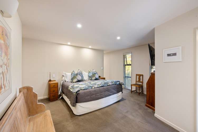 200 Kennedys Bush Road Kennedys Bush_11