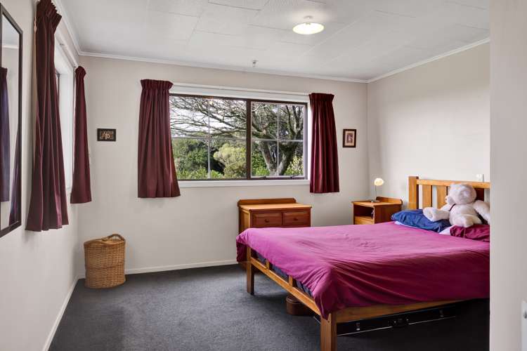 130 Cross Road Lepperton_7