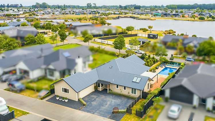 22 The Esplanade Pegasus_26