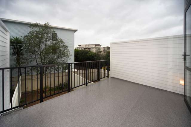 48/17 Lyon Avenue St Lukes_3