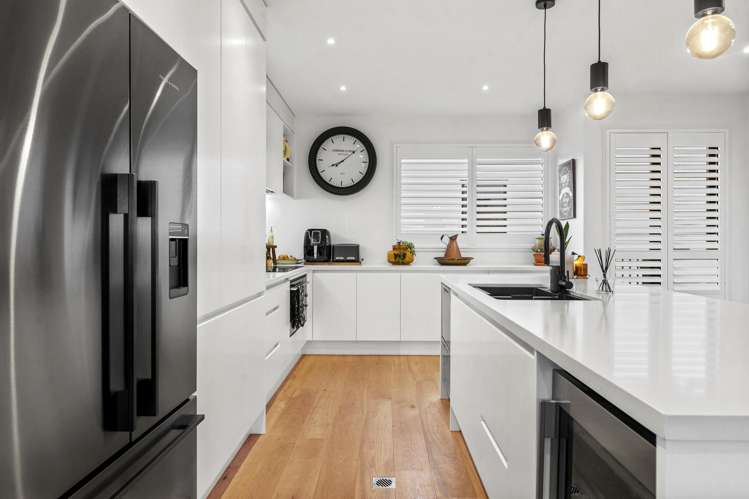 22 Catalina Bay Drive Hobsonville_9