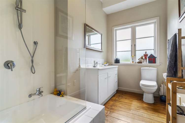 2/1 Diomede Street Bayswater_5