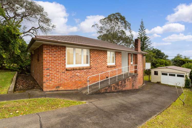 101 Glengarry Road Glen Eden_5