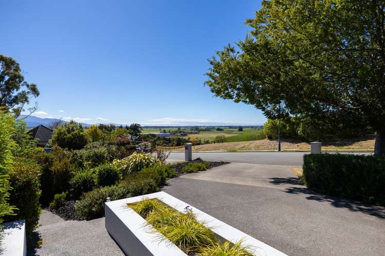 7 Golf View Close Fairhall_25