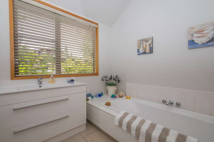 54 Eely Point Road Wanaka_11