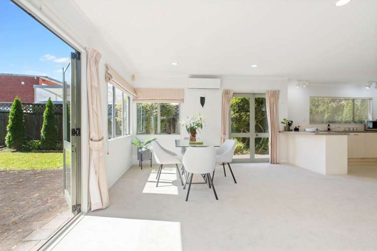 52a View Road Mount Eden_15