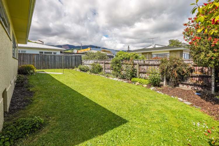 2/7 Lichfield Street Stoke_15