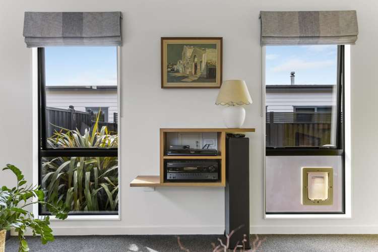 21 Warbler Lane Albert Town_5