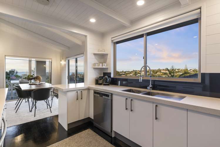 3 Tanglewood Place Cockle Bay_12