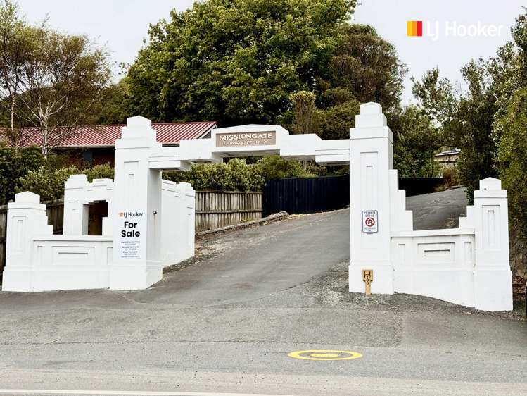 553 Portobello Road Company Bay_21