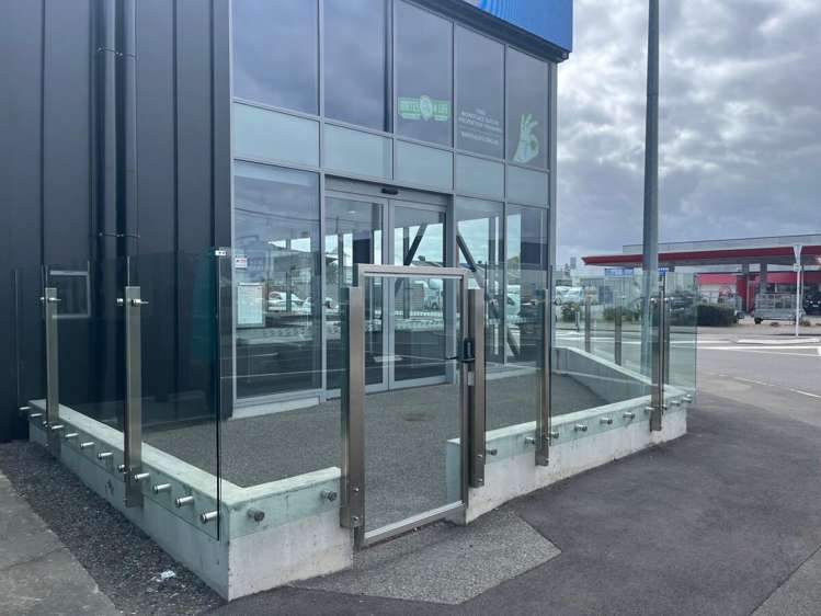 718 Karamu Road North Hastings Central_1