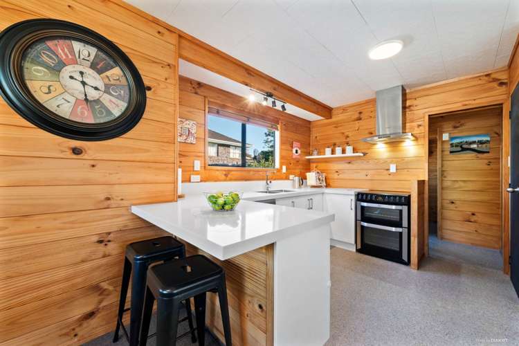 229 Queen Street Pukekohe_13