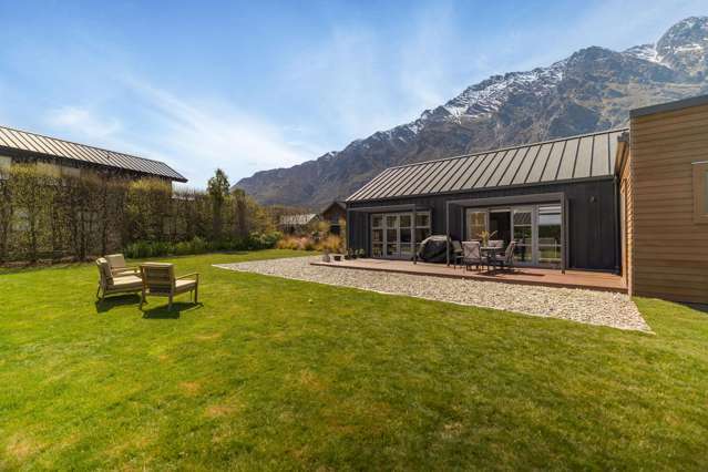 7 Bretby Court Jacks Point_3