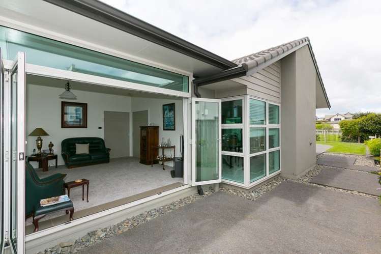 10 Saint Andrews Parkway Waiwhakaiho_6