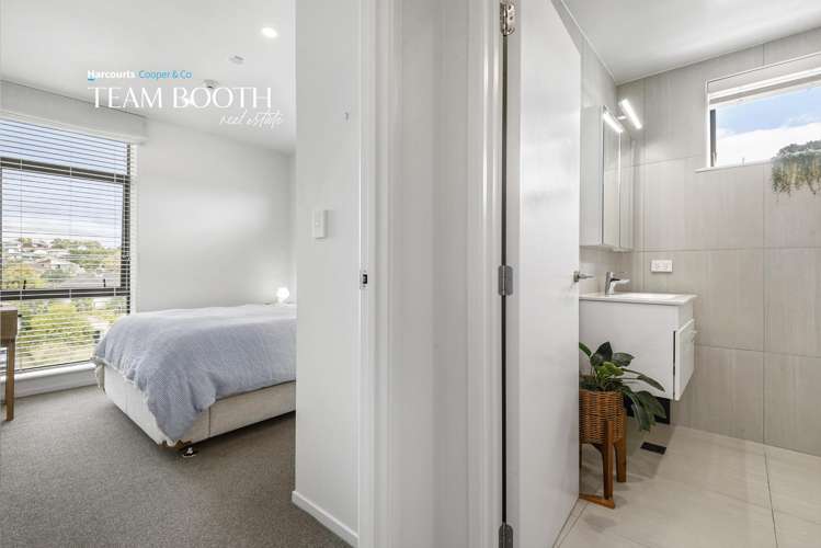 202/165 Lake Road Northcote_12