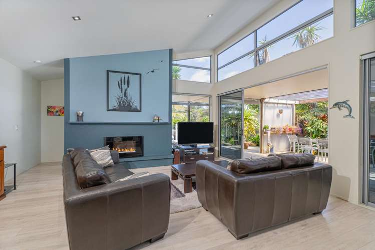 13 Parkland Place Whitianga_11