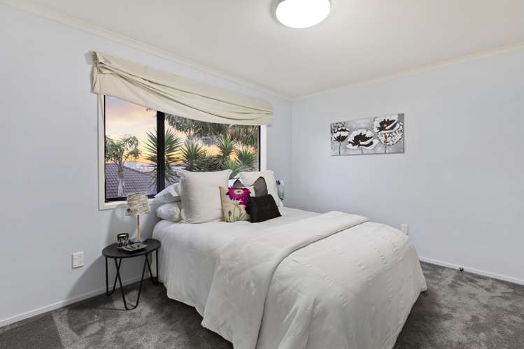 20 Seamount Drive Red Beach_16