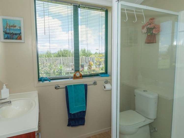 1220 Church Road Kaingaroa_10