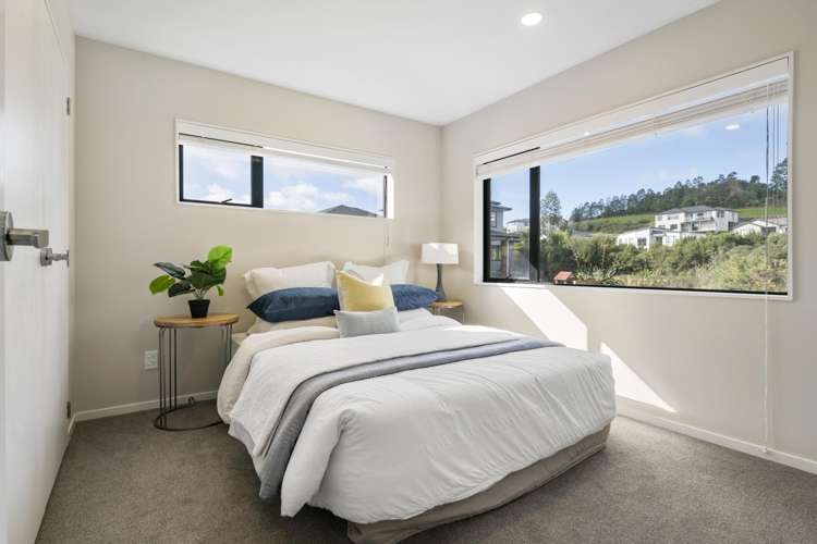 8 Tagish Way Orewa_11
