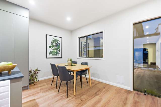 2/64 Banbury Crescent Fairfield_3