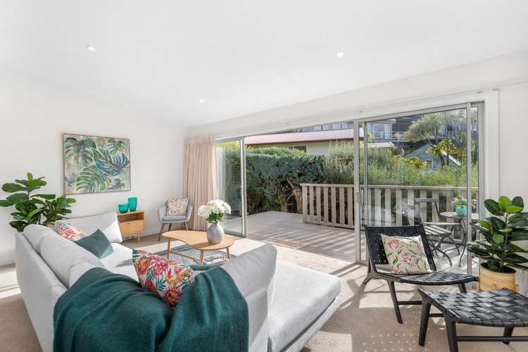 28 Avalon Crescent Fernhill/Sunshine Bay_8