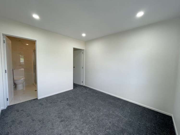 7D Surrey Street Manurewa_5