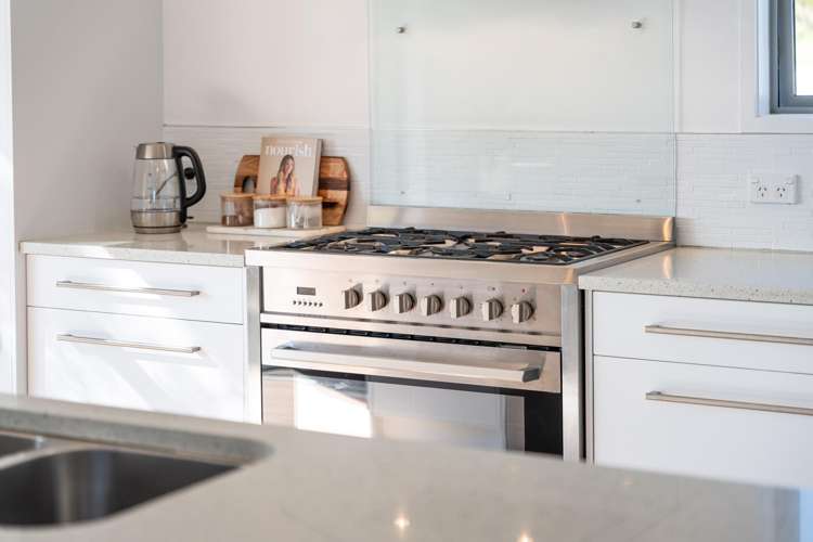 17 Windsor Street Richmond Heights_4