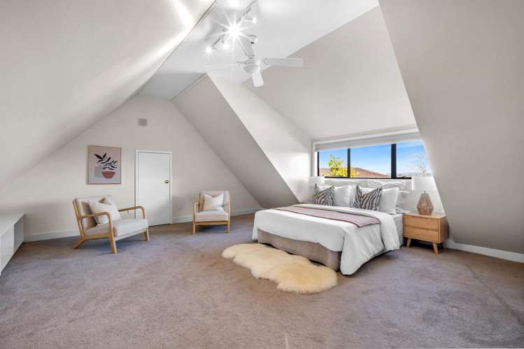 10 Janome Place Bucklands Beach_18